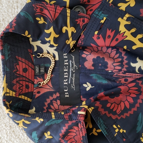 BURBERRY SILK FLORAL PRINT EVENING TRENCH COAT JACKET MADE IN ITALY - Picture 10 of 12